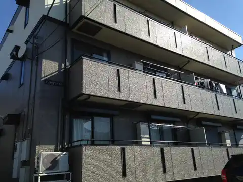 シャトルハイム